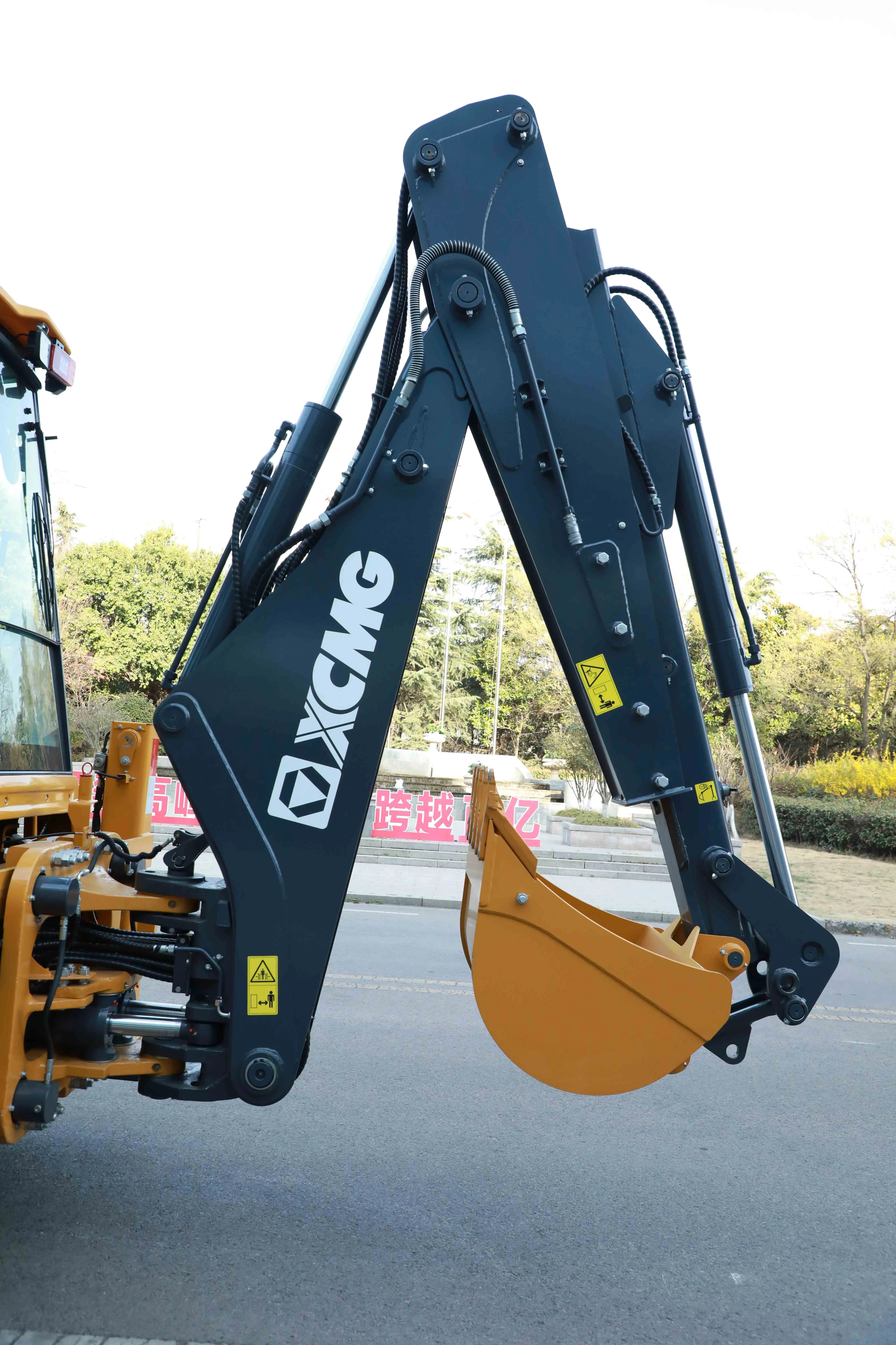 XCMG Xc8-S3570 3.5ton Backhoe Tractor Excavator Loader Hydraulic for Sale Price